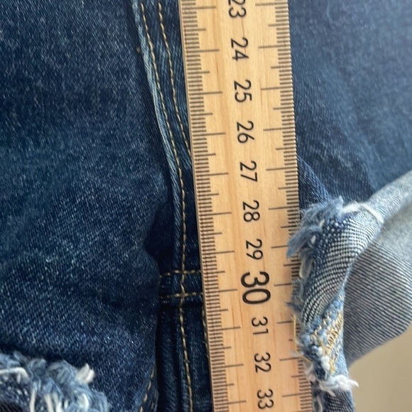 Everlane - The Way Home Cutoff Summer Denim Jean Shorts - Blue - 29 - Picture 3 of 10